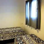Apartment Moderno En El Centro De Roses, Cerca De La Playa, 3 Habitaciones. - Es-258-85 Roses