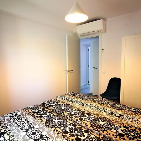 Moderno En El Centro De Roses, Cerca De La Playa, 3 Habitaciones. - Es-258-85 Apartment Roses